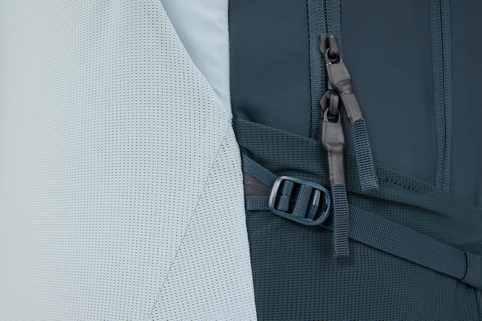 Batoh na notebook 17" Thule EnRoute 26L Soft Blue/Darkest Blue, fotografie 9