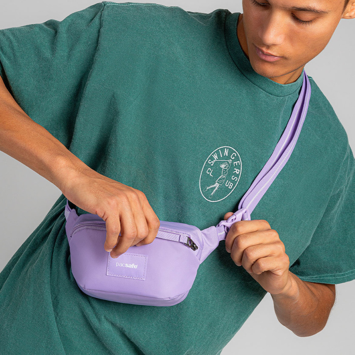 Ledvinka Pacsafe Go Anti-Theft Micro Sling Lavender, fotografie 8