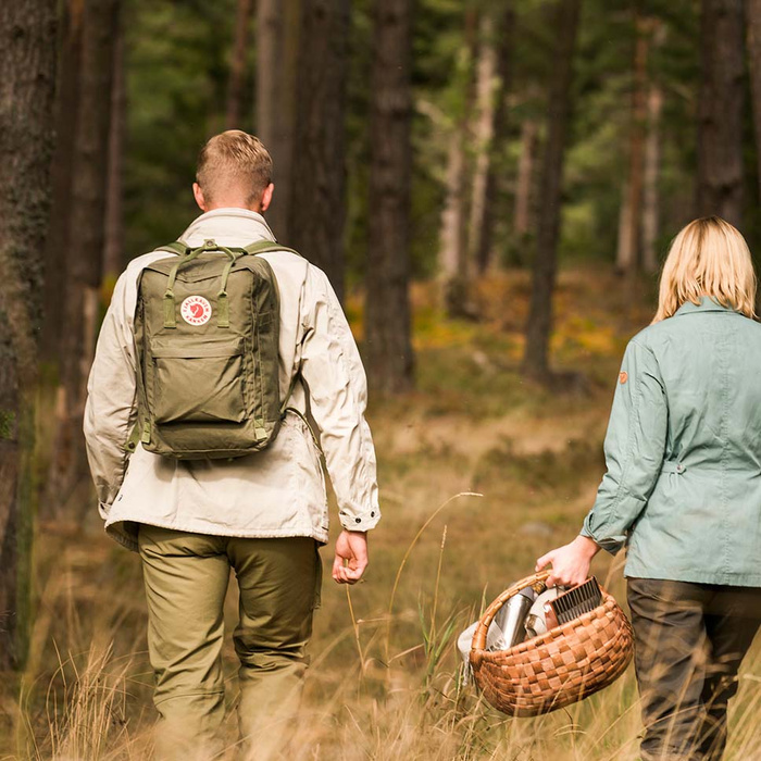 Batoh Kanken Laptop 17" Fjallraven – Ox Red, fotografie 11